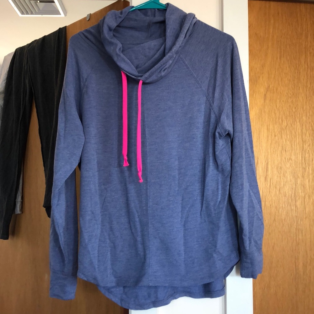 Blue cowl neck sweatshirt with pink strings